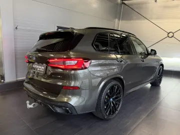 BMW X5 xDrive 45 e M Sport Pano AHK Memory LM22