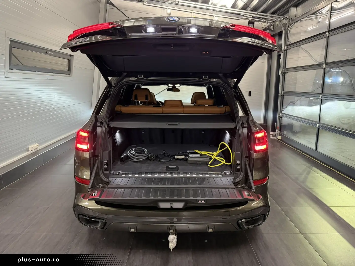 BMW X5 xDrive 45 e M Sport Pano AHK Memory LM22