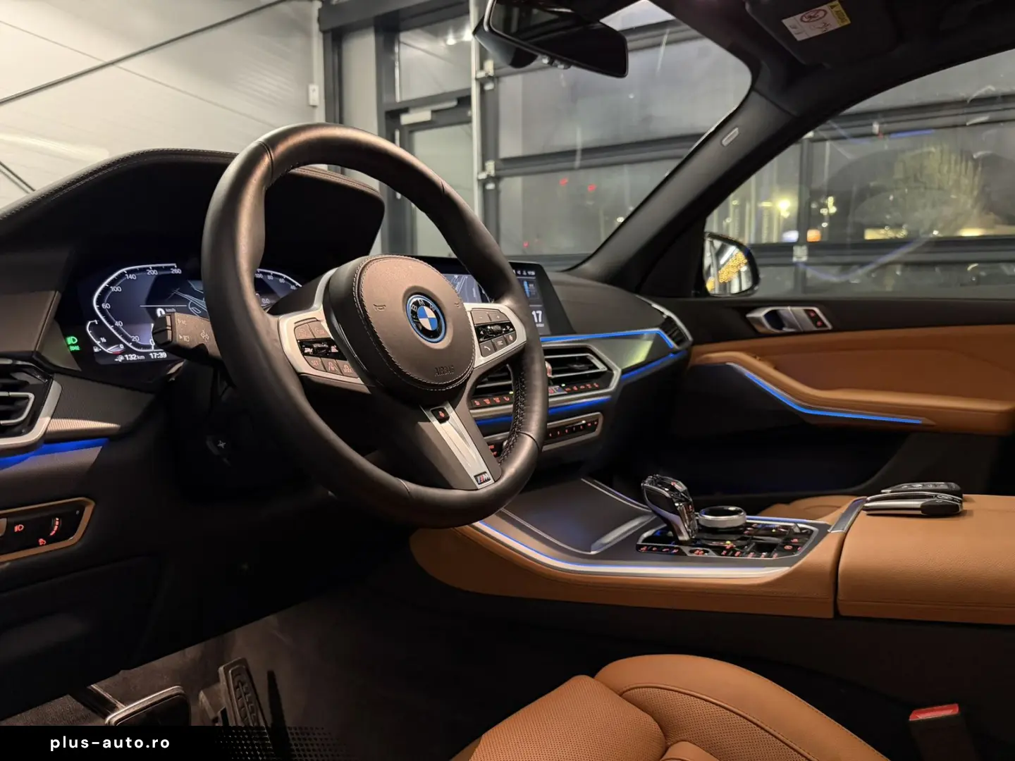 BMW X5 xDrive 45 e M Sport Pano AHK Memory LM22