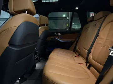 BMW X5 xDrive 45 e M Sport Pano AHK Memory LM22