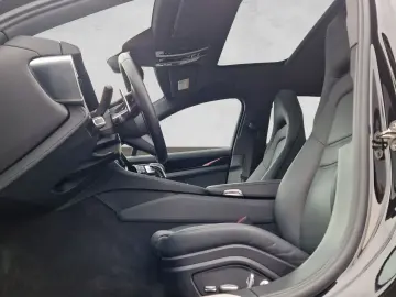 PORSCHE Panamera 4 E-Hybrid PPF SAGA Matrix Pano InnoDr.