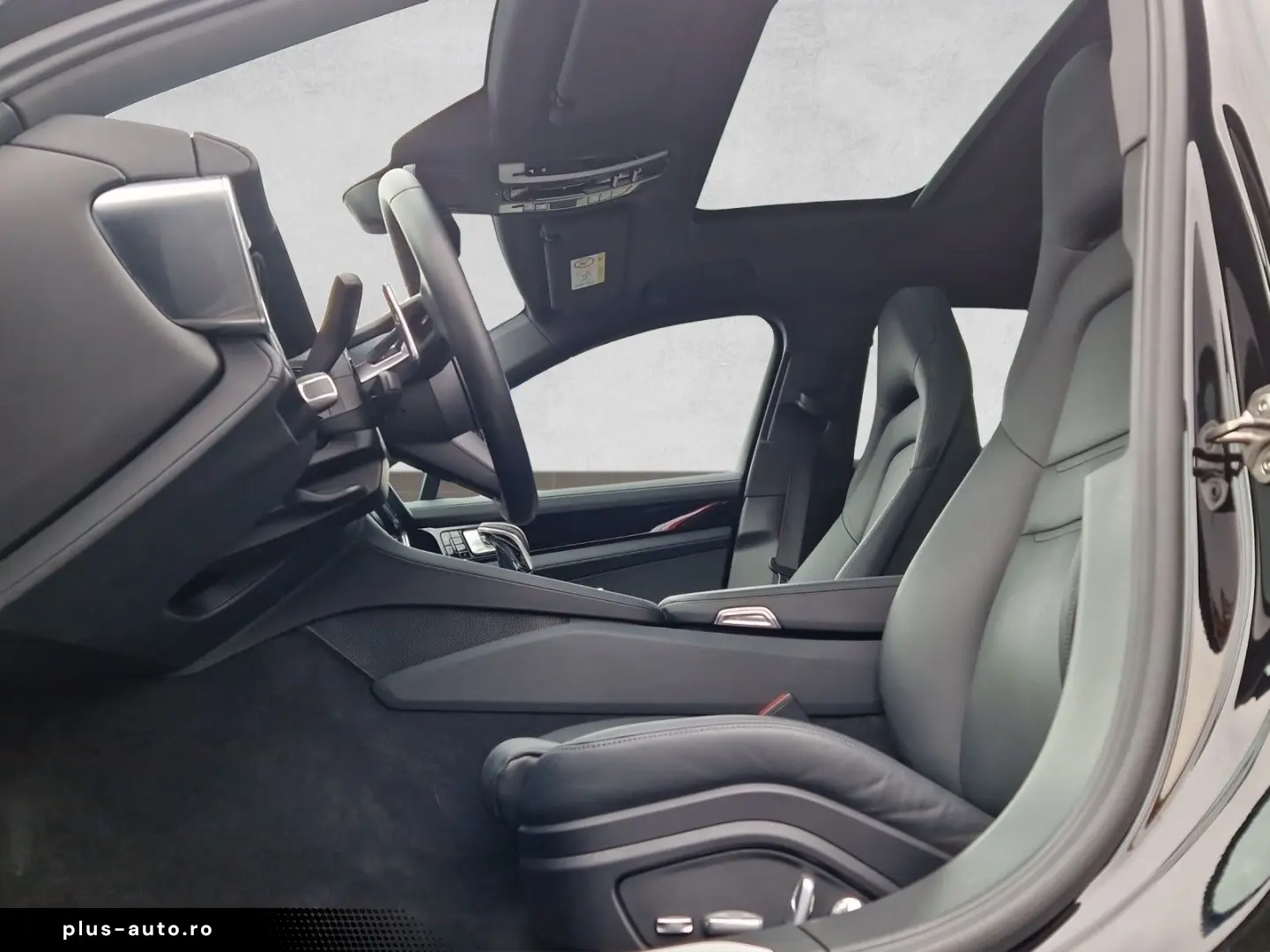 PORSCHE Panamera 4 E-Hybrid PPF SAGA Matrix Pano InnoDr.