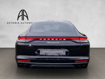 PORSCHE Panamera 4 E-Hybrid PPF SAGA Matrix Pano InnoDr.