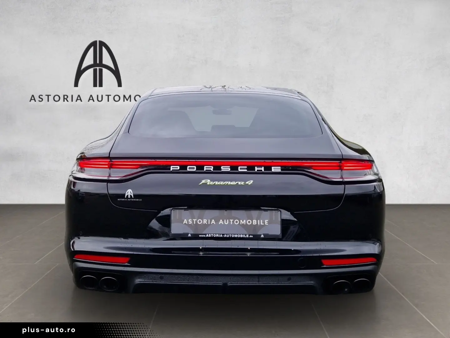 PORSCHE Panamera 4 E-Hybrid PPF SAGA Matrix Pano InnoDr.