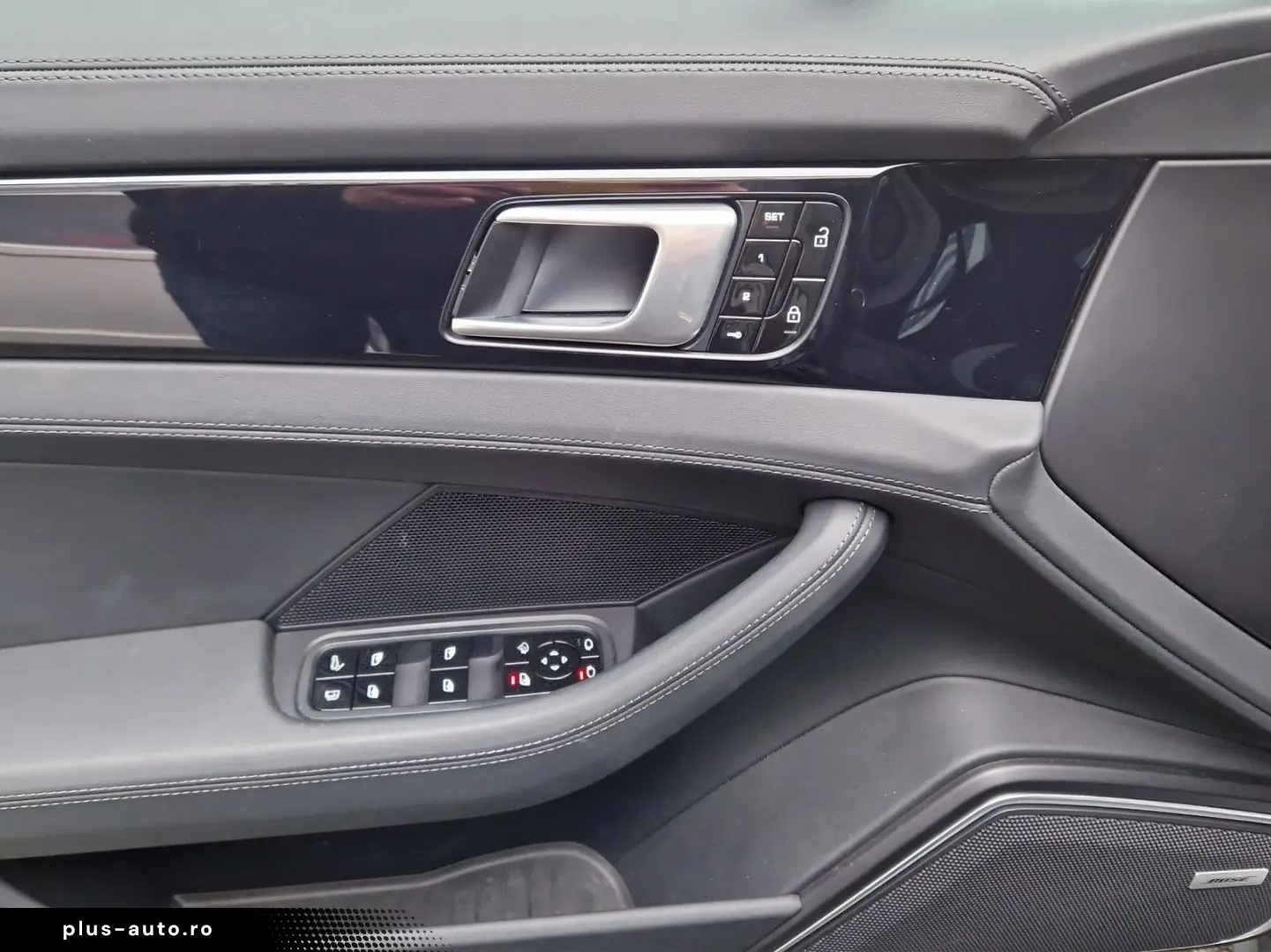 PORSCHE Panamera 4 E-Hybrid PPF SAGA Matrix Pano InnoDr.