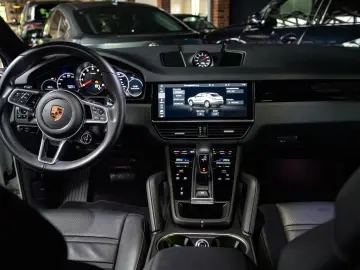 PORSCHE Cayenne Coupe 1.Hand Approved Luft AHK