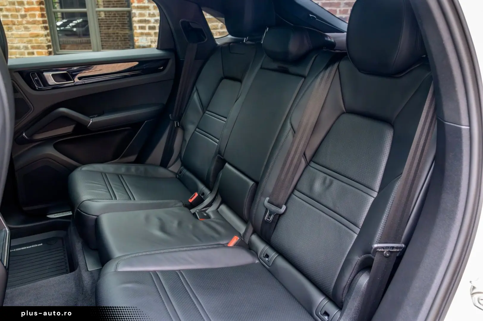 PORSCHE Cayenne Coupe 1.Hand Approved Luft AHK