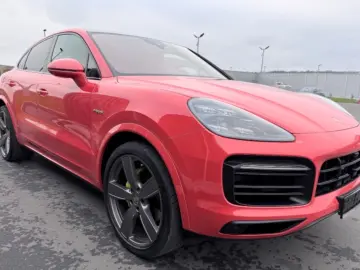 PORSCHE Cayenne Coupe E-H SportDesignP PDCC HAL AHK