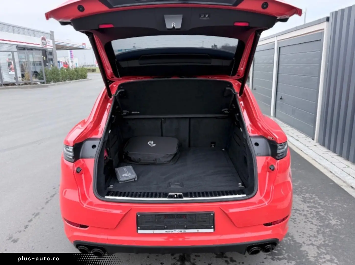 PORSCHE Cayenne Coupe E-H SportDesignP PDCC HAL AHK