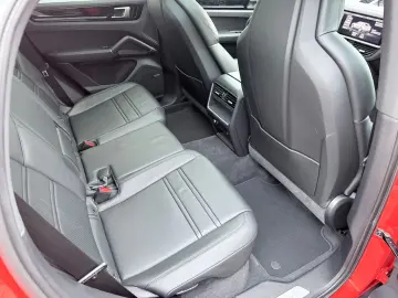 PORSCHE Cayenne Coupe E-H SportDesignP PDCC HAL AHK