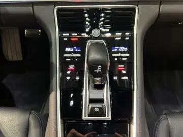 PORSCHE Panamera 4S Head-Up Luftfederung Rückfahrkamera