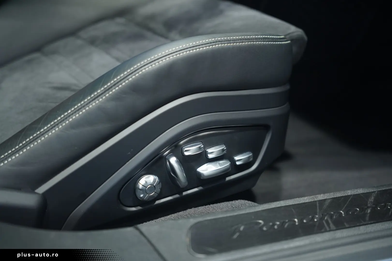 PORSCHE Panamera GTS ST 2.H  21  Sport-Design H-UP ACC