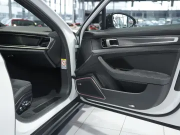 PORSCHE Panamera GTS ST 2.H  21  Sport-Design H-UP ACC