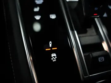 PORSCHE Panamera GTS ST 2.H  21  Sport-Design H-UP ACC