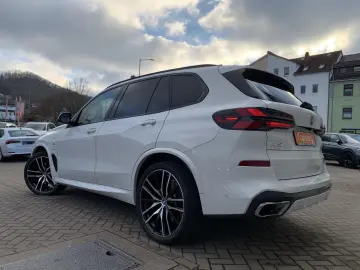 BMW X5 50 e xDrive M Sport AHK 22  HIFI Leder DAB