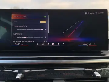 BMW X5 50 e xDrive M Sport AHK 22  HIFI Leder DAB