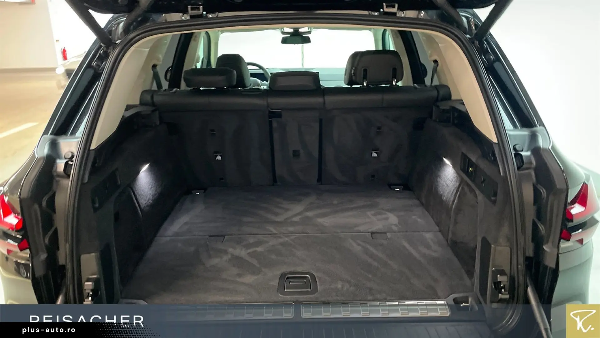 BMW X5 xDrive50e A LCProf AHK 360  ad LED DA