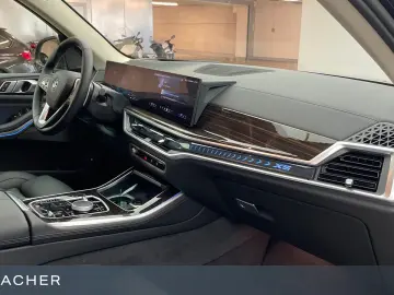 BMW X5 xDrive50e A LCProf AHK 360  ad LED DA