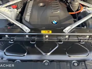 BMW X5 xDrive50e M-Sport PRO Navi HUD AHK 360  Pano