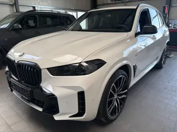 BMW X5 50 e xDrive M Sport PRO AHK Luftferderung