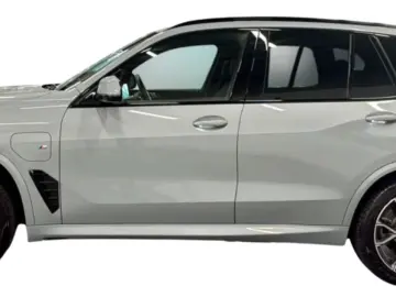 BMW X5 xDrive50e M SPORT  INNO HK AHK PARK