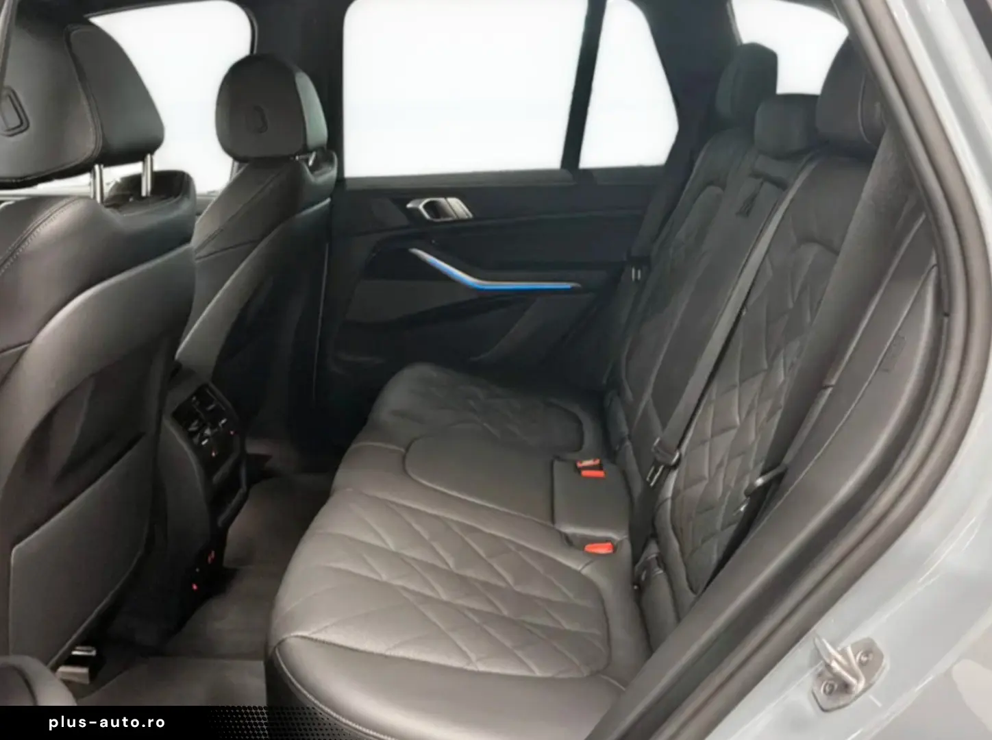 BMW X5 xDrive50e M SPORT  INNO HK AHK PARK