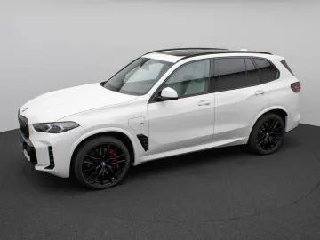 BMW X5 xD50e M Sport Panorama 360 HUD DAB H K SoftCL