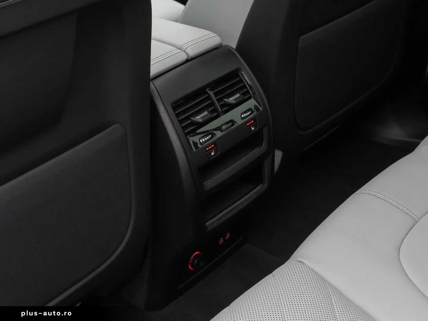 BMW X5 xD50e M Sport Panorama 360 HUD DAB H K SoftCL