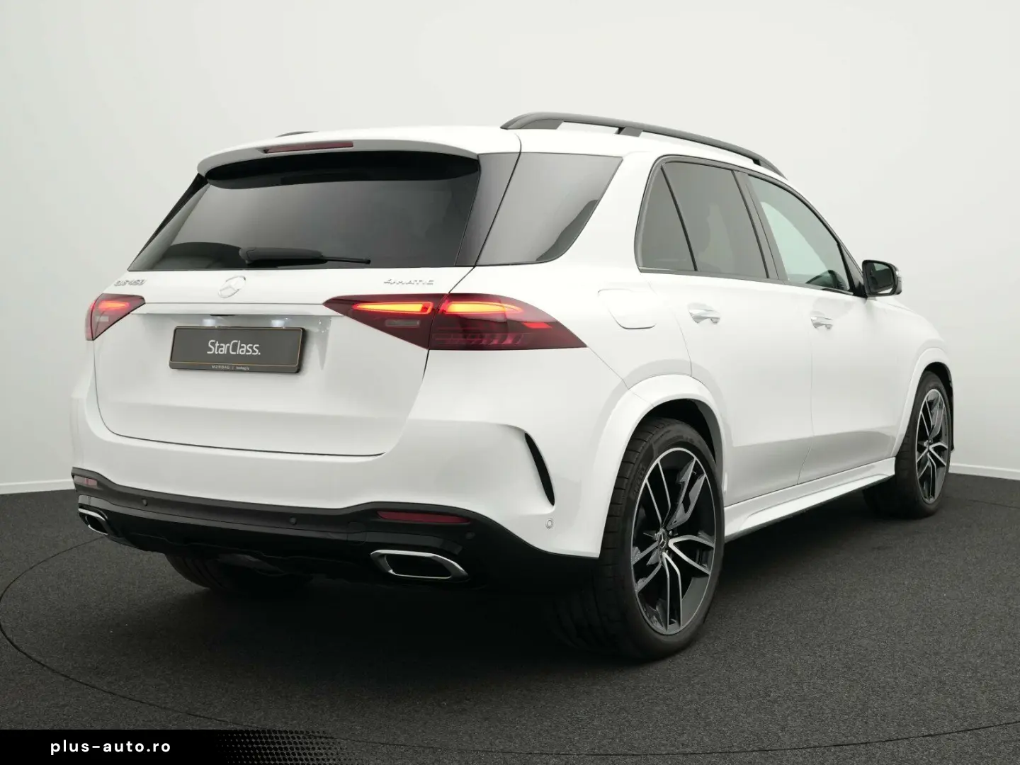 MERCEDES-BENZ GLE 450 4MATIC AMG-Line 7Sitzer Pano 360