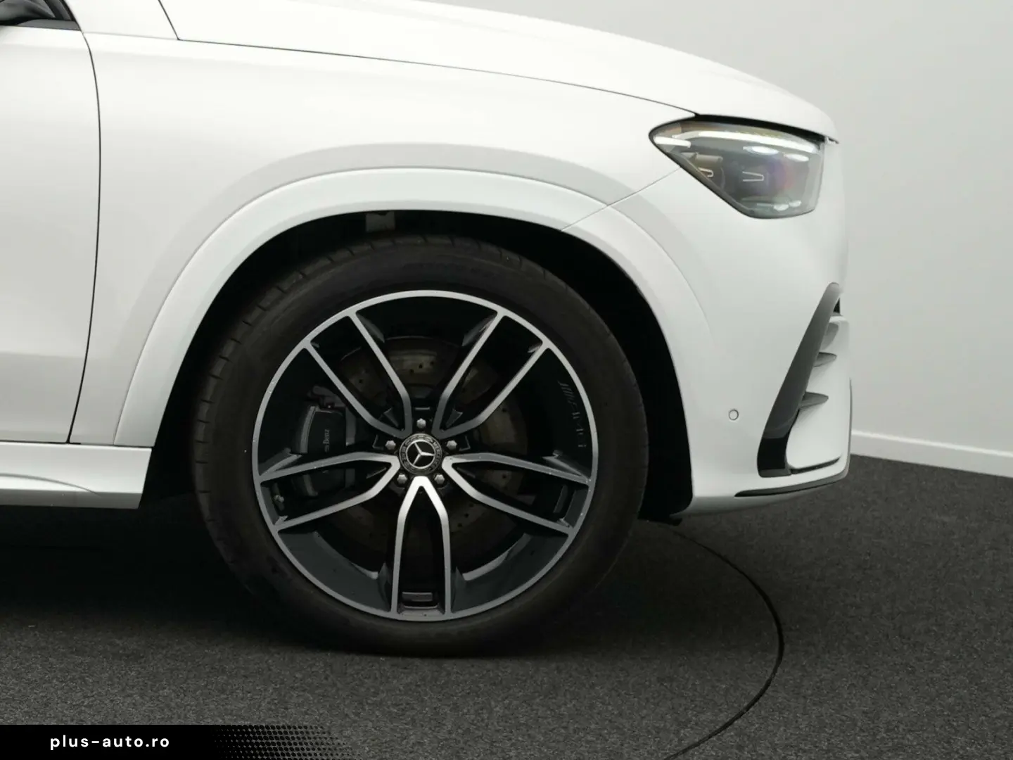 MERCEDES-BENZ GLE 450 4MATIC AMG-Line 7Sitzer Pano 360