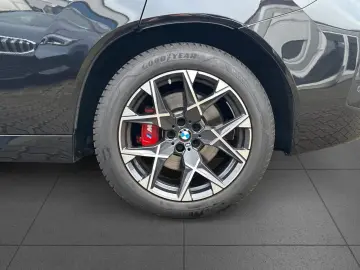 BMW X3 M50 xDr M SPORT PRO AHK Pano StHz H K DAPro