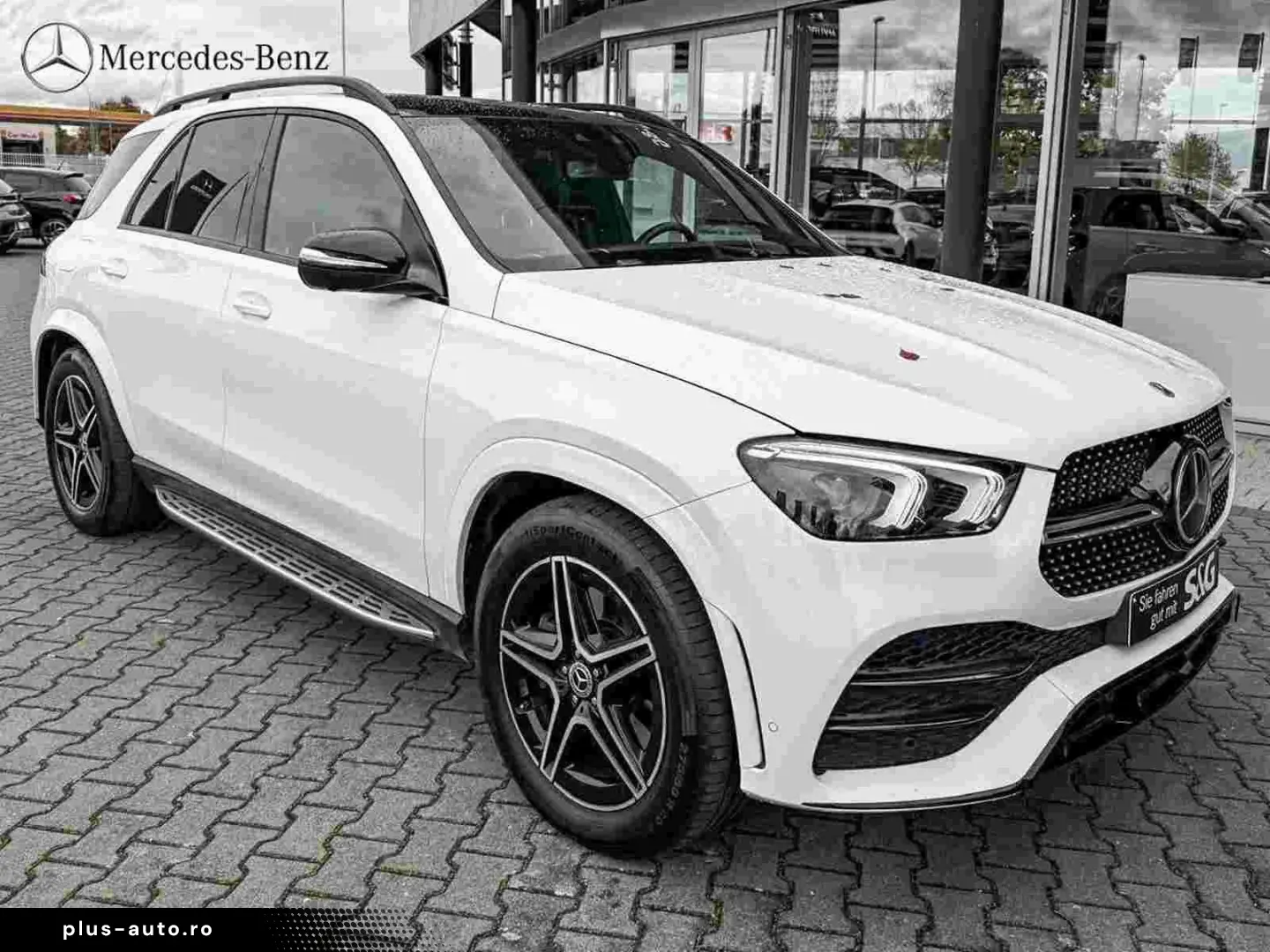 MERCEDES-BENZ GLE 450 4M AMG Pano 360  LED
