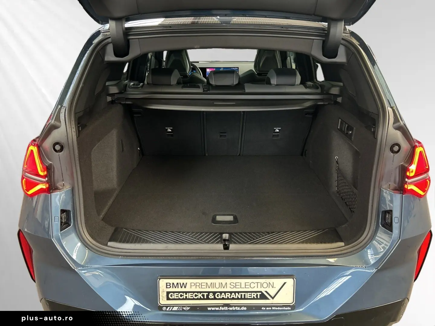 BMW X3 M50 xDrive AHK Pano Standhzg. Head-Up H K