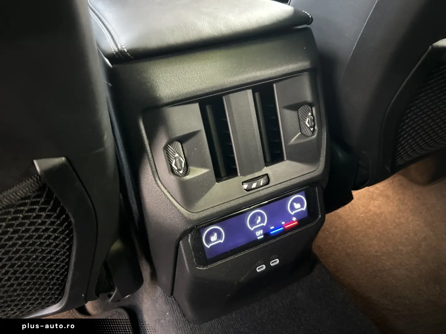 BMW X3 M50 xDrive AHK Pano Standhzg. Head-Up H K