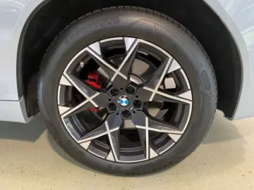 BMW X3 M50 xDrive M SportPRO IconGl Pano StandHz AHK