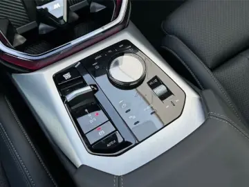 BMW X3 M50 xDrive M Sport PRO Iconic AHK Pano H K St