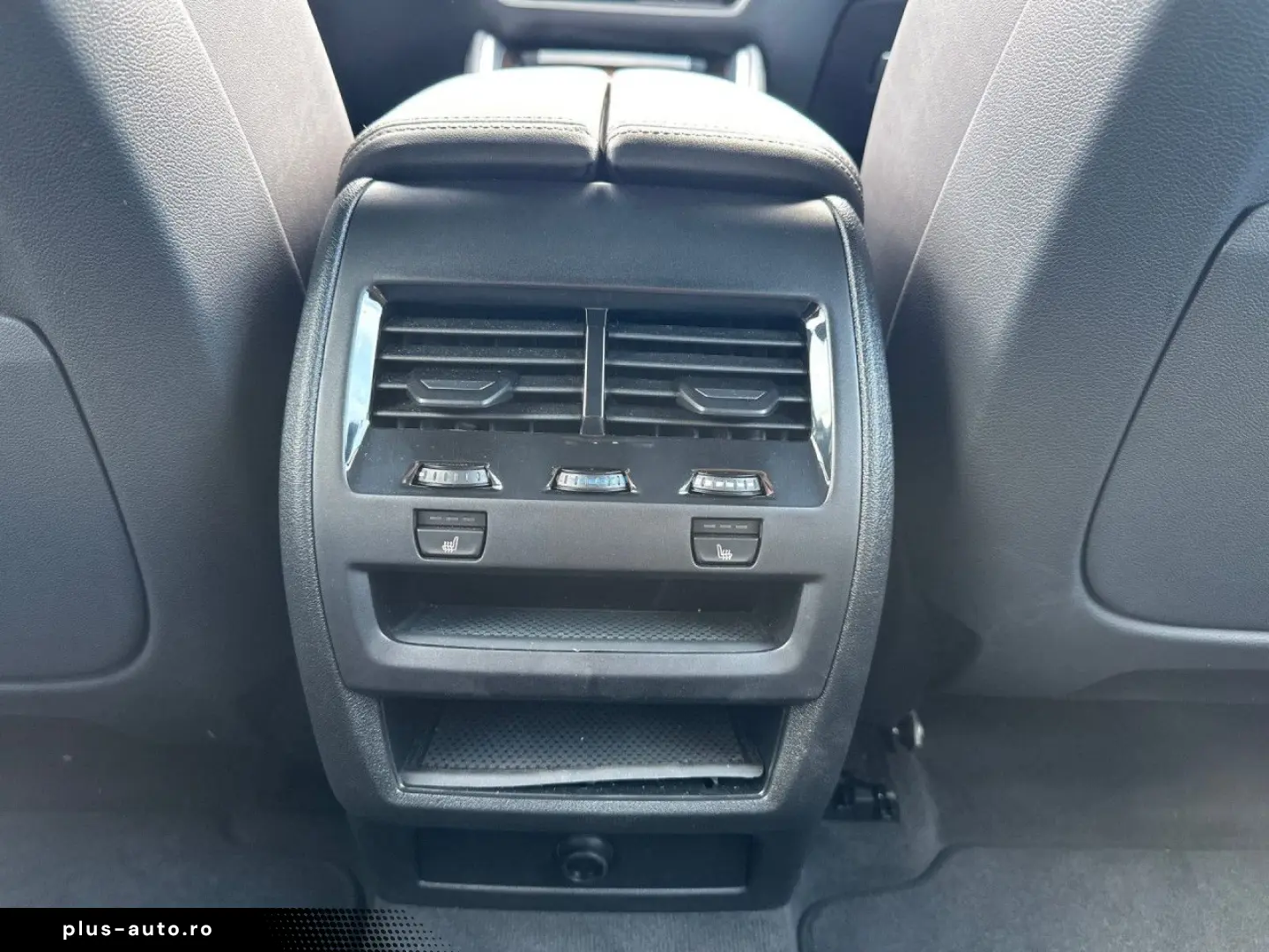 BMW X6 xDr 40i M Sport Pro LivePro AHK IcGlow PAPro