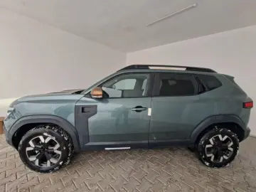 DACIA DUSTER 1.2 TCe MHEV 130CP Extreme 4X4