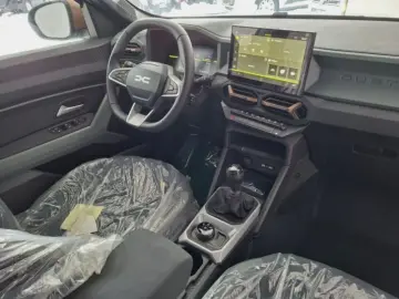 DACIA DUSTER 1.2 TCe MHEV 130CP Extreme 4X4