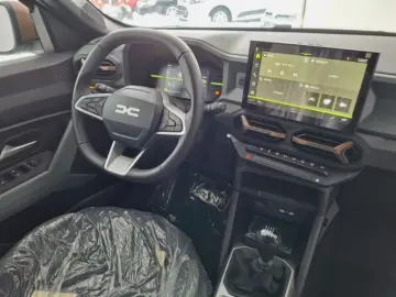 DACIA DUSTER 1.2 TCe MHEV 130CP Extreme 4X4