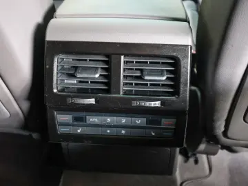 VW Touareg R-Line 3 0 l TSI 4M AHK STANDHZ. LUFTF.