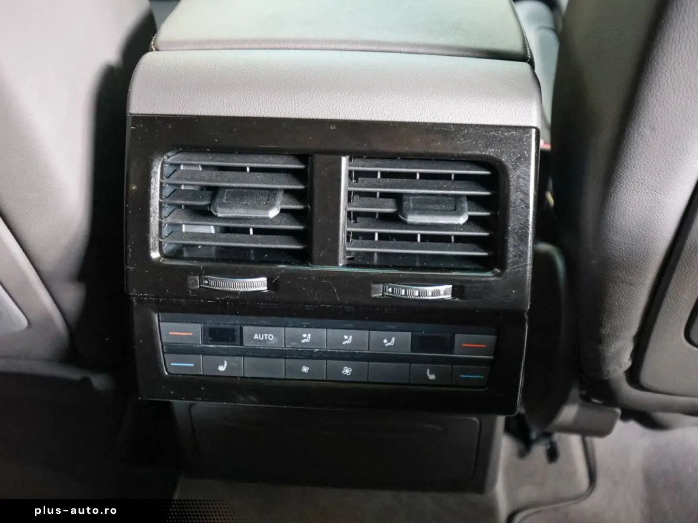 VW Touareg R-Line 3 0 l TSI 4M AHK STANDHZ. LUFTF.