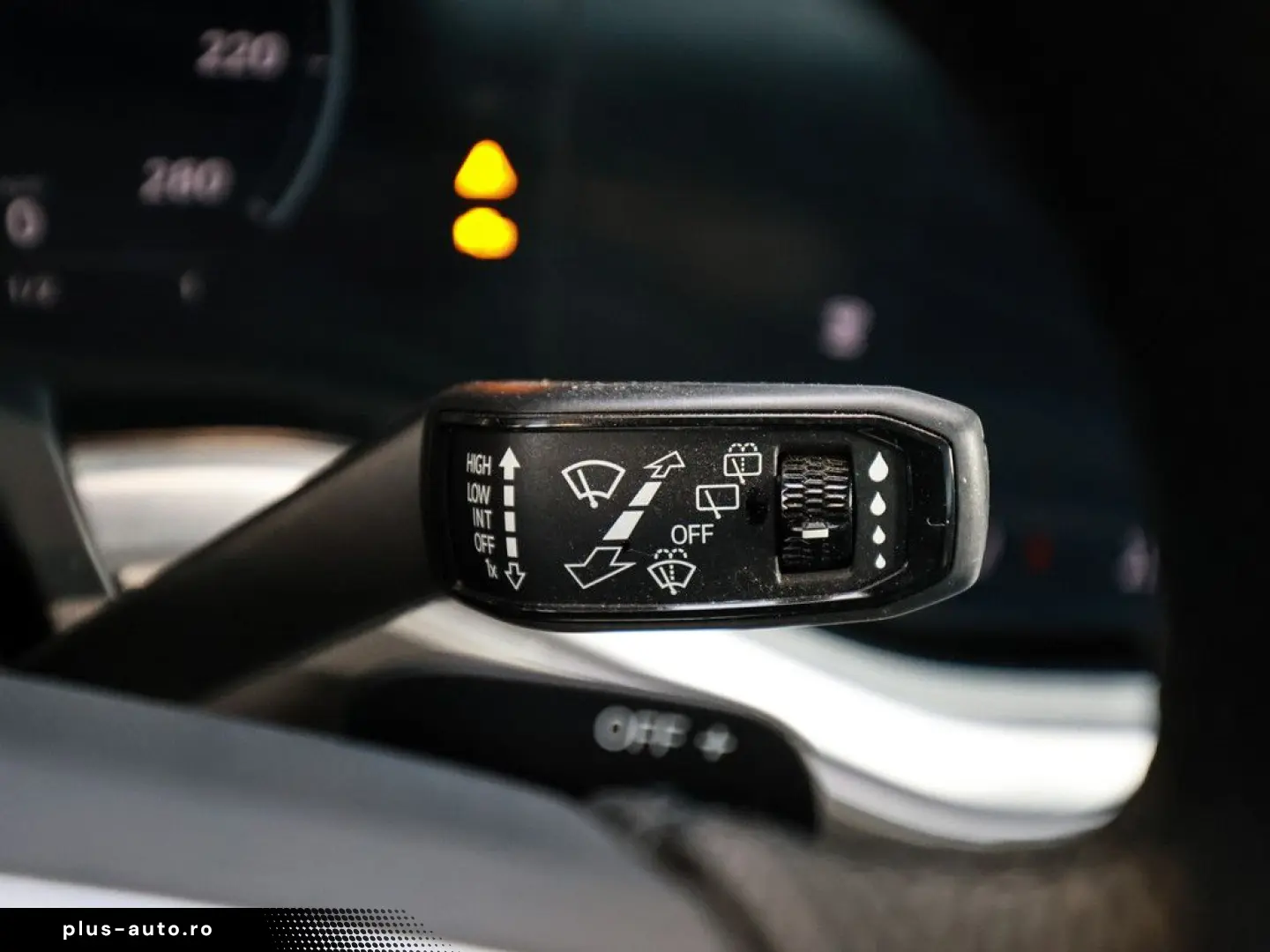 VW Touareg R-Line 3 0 l TSI 4M AHK STANDHZ. LUFTF.