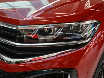 VW Touareg R-Line 3 0 l TSI 4M AHK STANDHZ. LUFTF.