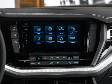 VW Touareg 3 0TDI 4M 170kW Luft LED