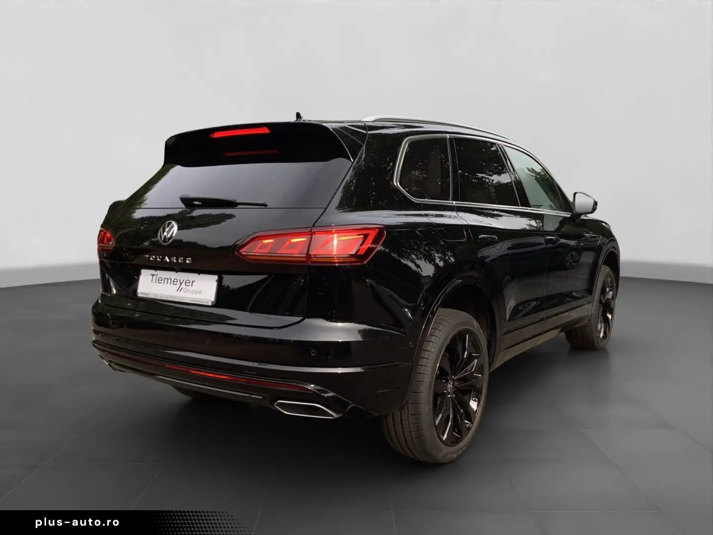 VW Touareg 3.0 TDI 4M R-LINE LM21 ALLRDLG LUFT DYNA