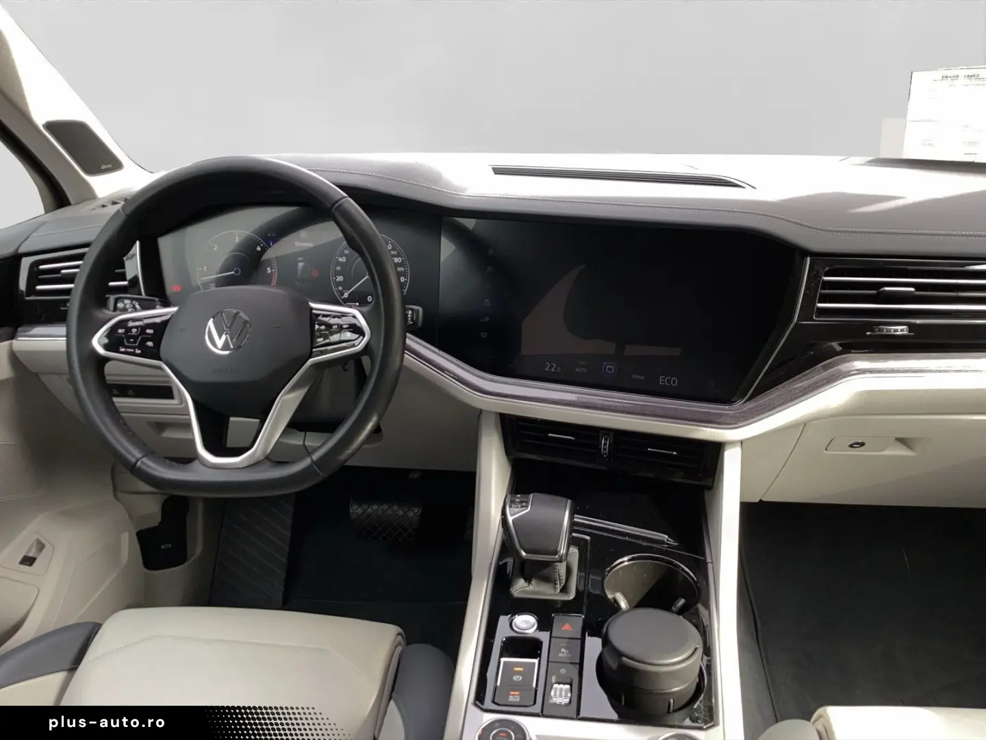 VW Touareg 3.0 TDI 4M R-LINE LM21 ALLRDLG LUFT DYNA