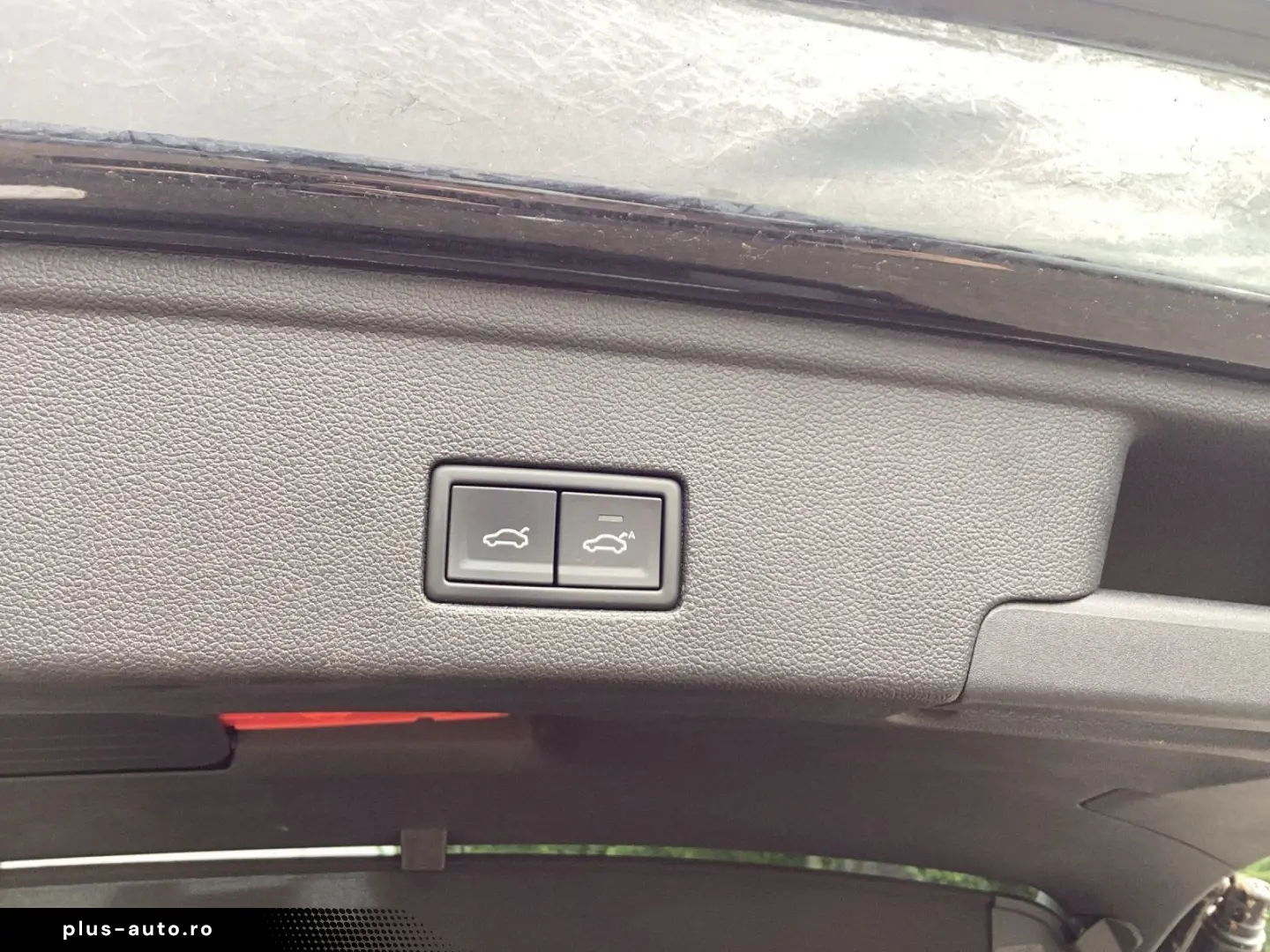 VW Touareg 3.0 TDI 4M R-LINE LM21 ALLRDLG LUFT DYNA