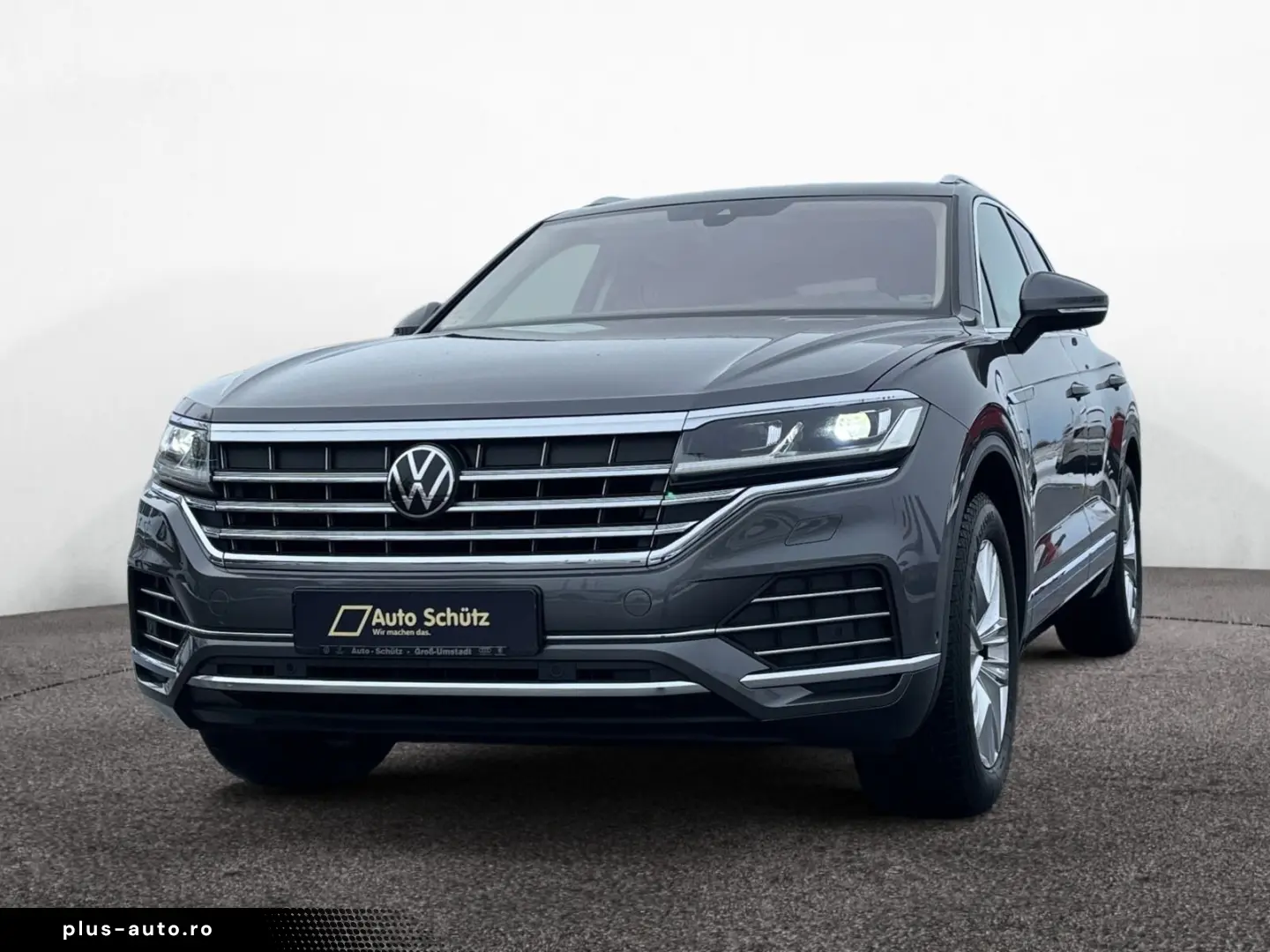 VW Touareg 3.0 TDI Atmosphere 4Motion Luft AHK LED
