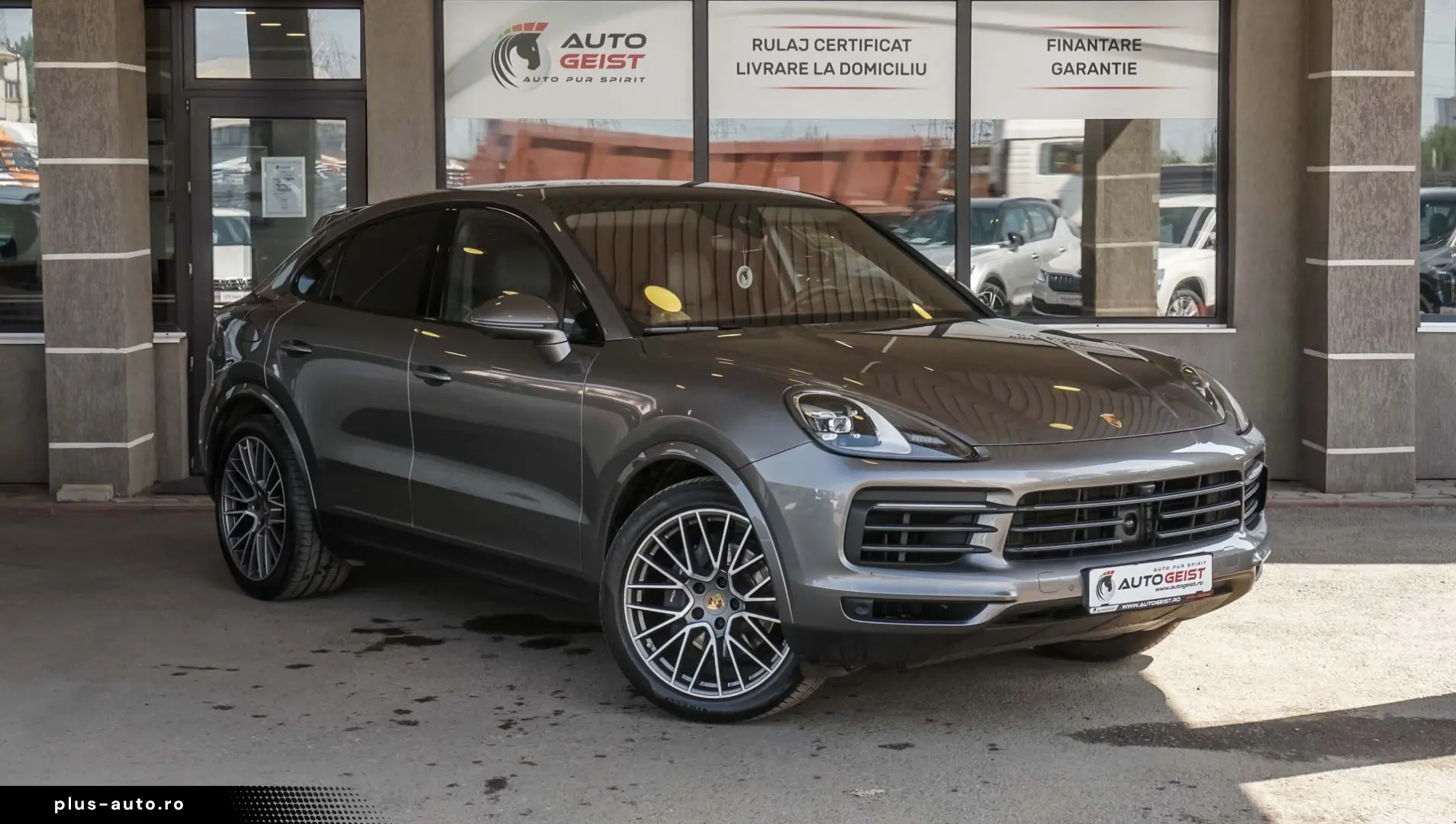 PORSCHE CAYENNE PLATINUM EDITION